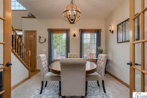 137 Victoria Boulevard Mankato MN 56001