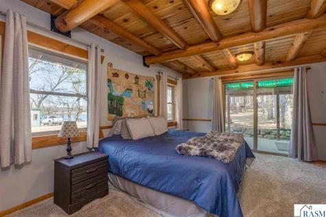 11 NW Cedar Point Lane Elysian MN 56028