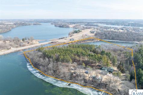 11 NW Cedar Point Lane Elysian MN 56028
