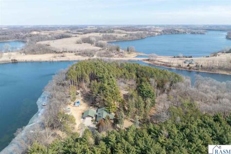 11 NW Cedar Point Lane Elysian MN 56028