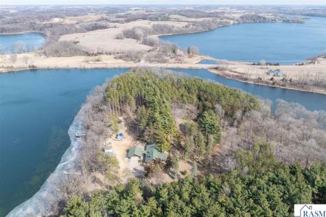 11 NW Cedar Point Lane Elysian MN 56028
