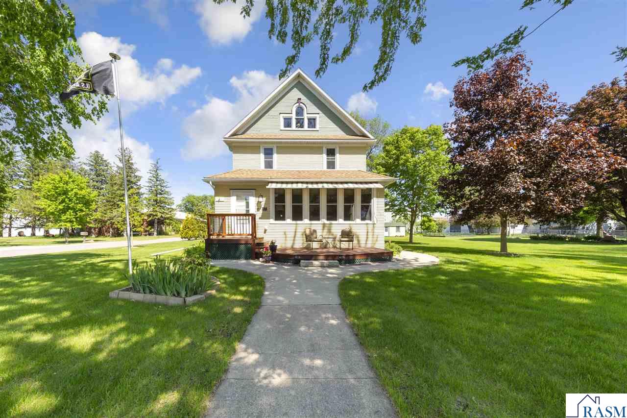 580 6th Street Lafayette MN 56054