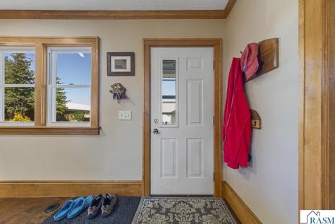 580 6th Street Lafayette MN 56054