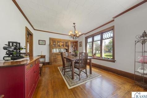 580 6th Street Lafayette MN 56054