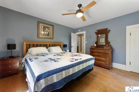 580 6th Street Lafayette MN 56054