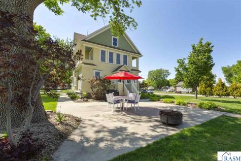 580 6th Street Lafayette MN 56054