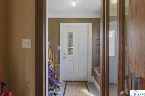 580 6th Street Lafayette MN 56054