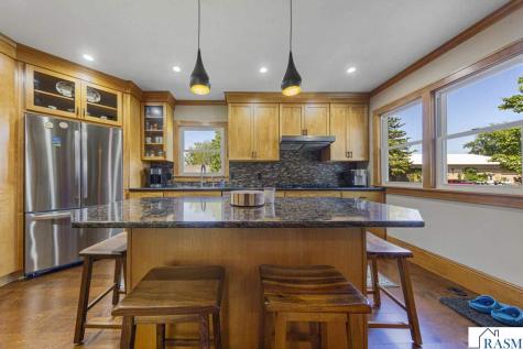 580 6th Street Lafayette MN 56054