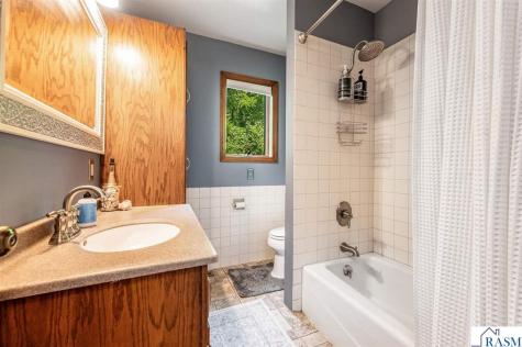 35780 110th Street Blue Earth MN 56013