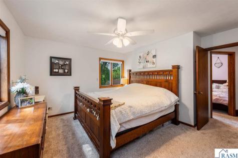 35780 110th Street Blue Earth MN 56013