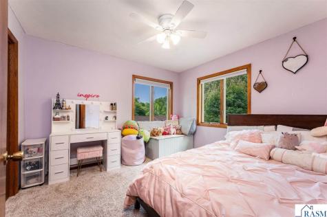 35780 110th Street Blue Earth MN 56013