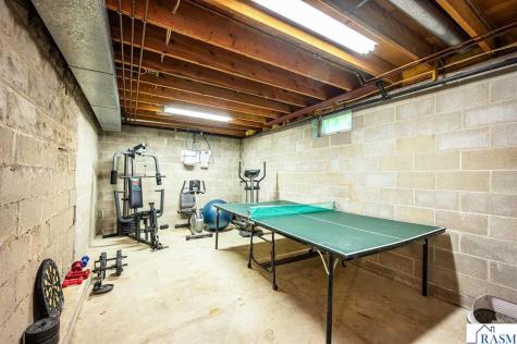 35780 110th Street Blue Earth MN 56013