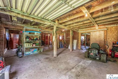 35780 110th Street Blue Earth MN 56013
