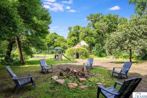 35780 110th Street Blue Earth MN 56013