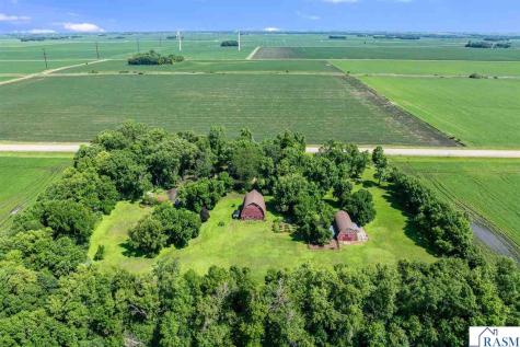 35780 110th Street Blue Earth MN 56013