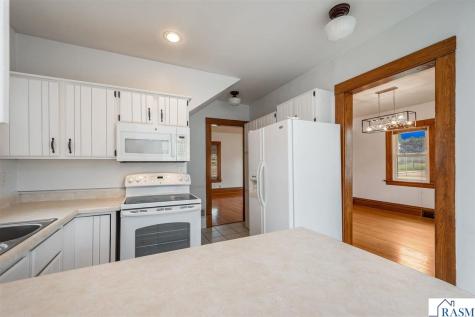 203 N Galbraith Street Blue Earth MN 56013