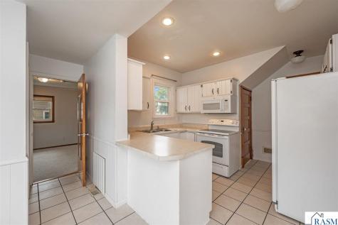 203 N Galbraith Street Blue Earth MN 56013