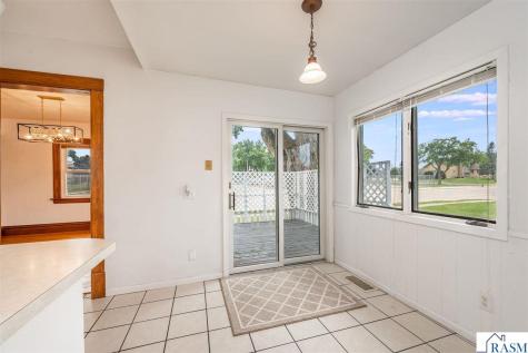 203 N Galbraith Street Blue Earth MN 56013