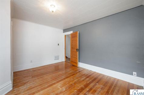 203 N Galbraith Street Blue Earth MN 56013