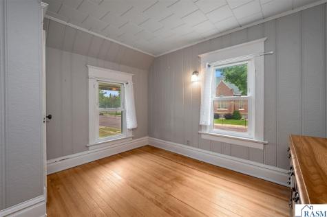 203 N Galbraith Street Blue Earth MN 56013
