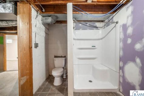203 N Galbraith Street Blue Earth MN 56013
