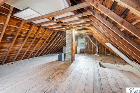 203 N Galbraith Street Blue Earth MN 56013