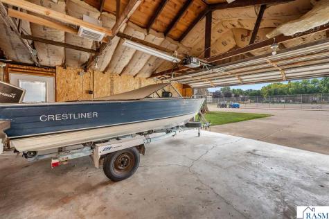 203 N Galbraith Street Blue Earth MN 56013