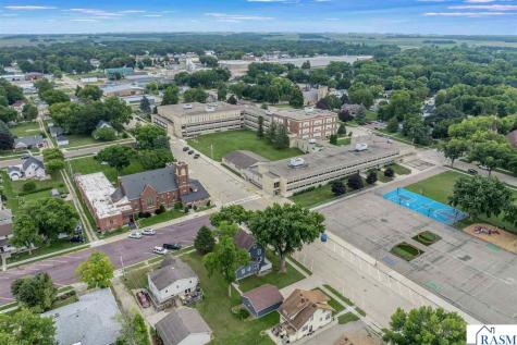 203 N Galbraith Street Blue Earth MN 56013