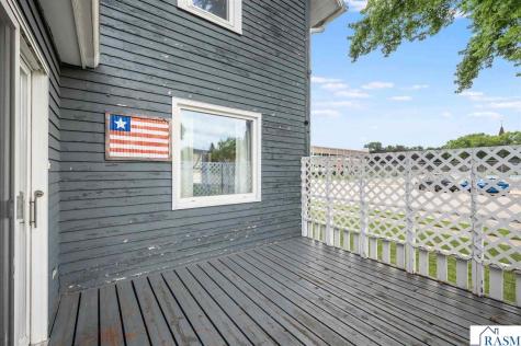 203 N Galbraith Street Blue Earth MN 56013