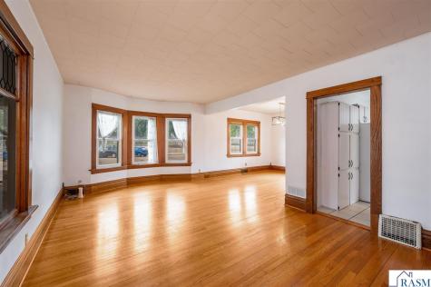 203 N Galbraith Street Blue Earth MN 56013