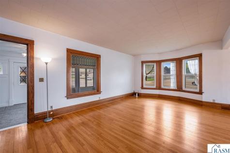 203 N Galbraith Street Blue Earth MN 56013