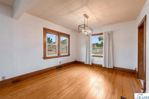 203 N Galbraith Street Blue Earth MN 56013