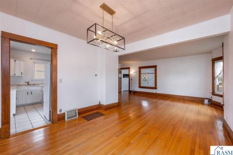203 N Galbraith Street Blue Earth MN 56013
