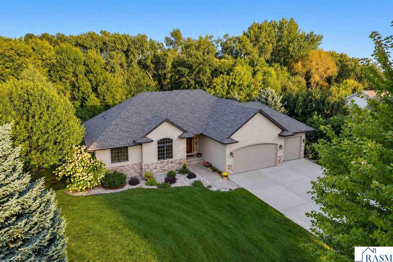 44229 Willow Road St. Peter MN 56082
