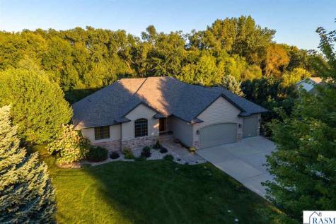 44229 Willow Road St. Peter MN 56082