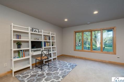 44229 Willow Road St. Peter MN 56082