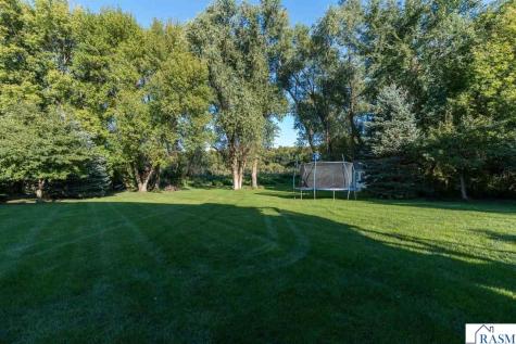 44229 Willow Road St. Peter MN 56082