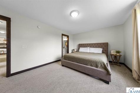 3 Lynae Circle Elysian MN 56028