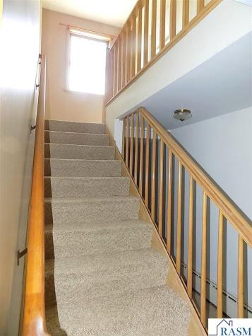 440 6th Street Lafayette MN 56054
