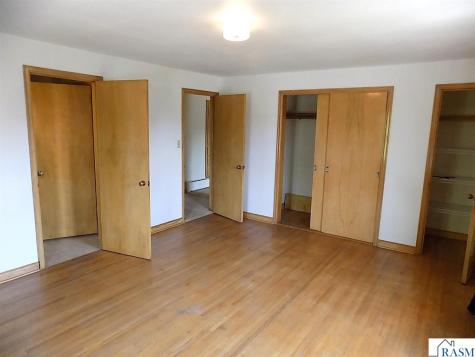 440 6th Street Lafayette MN 56054