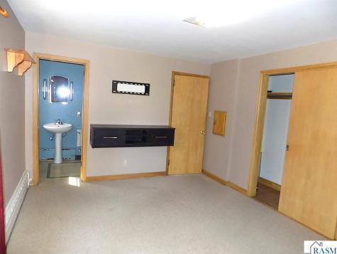 440 6th Street Lafayette MN 56054