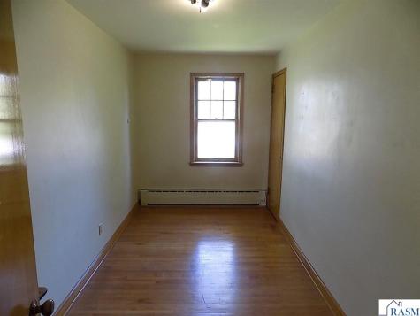 440 6th Street Lafayette MN 56054