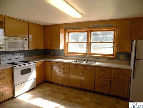 440 6th Street Lafayette MN 56054