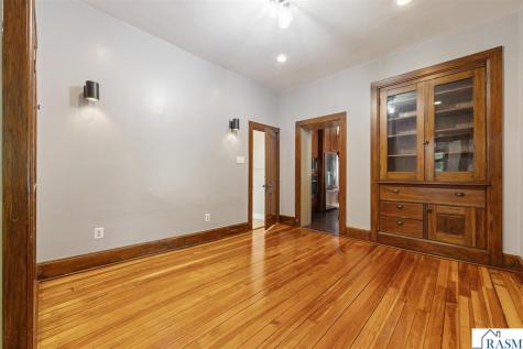 322 Wheeler Avenue North Mankato MN 56003