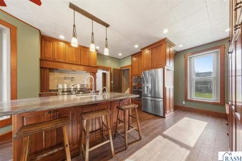 322 Wheeler Avenue North Mankato MN 56003