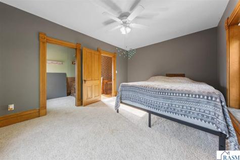 322 Wheeler Avenue North Mankato MN 56003