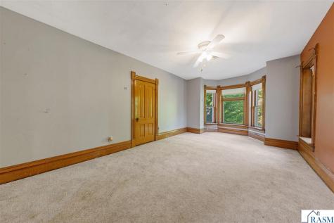 322 Wheeler Avenue North Mankato MN 56003