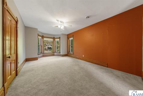 322 Wheeler Avenue North Mankato MN 56003