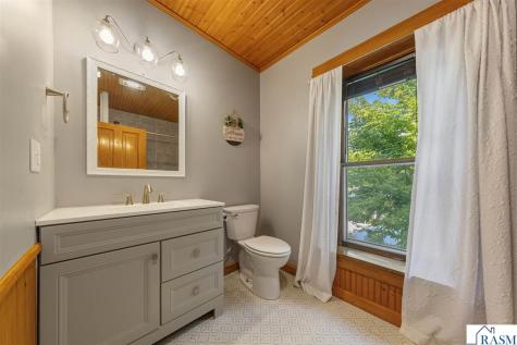322 Wheeler Avenue North Mankato MN 56003