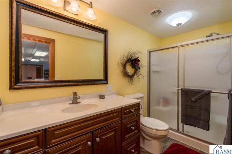 1007 Crystal Lake Drive Lake Crystal MN 56055